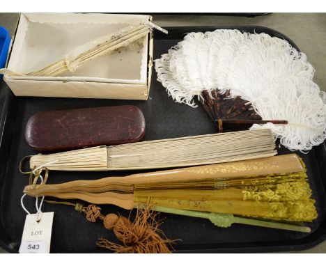 A selection of fans and accessories, including: a tortoiseshell handled and feather fan, of small proportions; a Victorian la