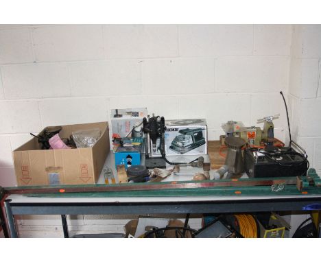 A QUANTITY OF HAND AND POWER TOOLS, including an engineers marking block and shims, tap and dies, a vintage Black &amp; Decke