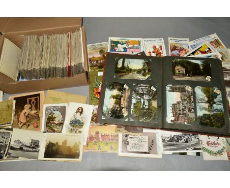 A LARGE COLLECTION OF OVER SEVEN HUNDRED EARLY 20TH CENTURY POSTCARDS IN ONE ALBUM AND ONE BOX including over one hundred and
