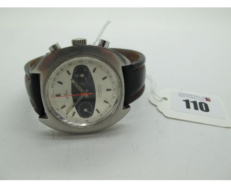 Invicta: A Vintage Chronograph Gent's Wristwatch, the signed dial with line markers, in plain case, to leather strap.