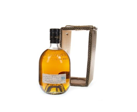 GLENROTHES 1994 Single Malt Scotch Whisky Bottled 2007. 700ml, 43% volume, in card casing.