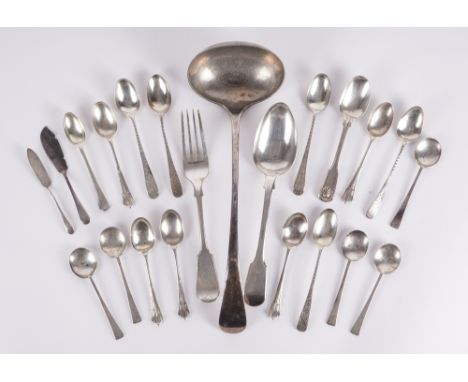 A GROUP OF SILVER AND PLATED TABLE FLATWARE (QTY)Comprising; a Victorian fiddle pattern tablespoon, London 1841, five Old Eng