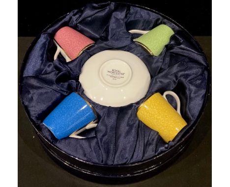 A Royal Worcester harlequin pattern coffee set for four, dated 2006, boxed 