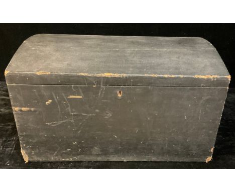 A domed wooden steamer type trunk, 76cm wide 