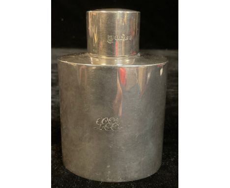 A Victorian silver oval tea caddy, 11cm, Sheffield 1888, 138g 