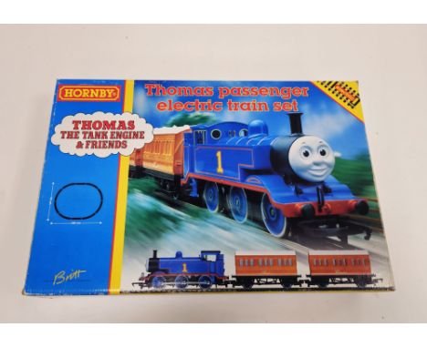 Hornby Thomas the tank engine &amp; friends, Thomas passenger electric train set, boxed