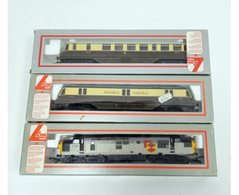 Three Lima Collection 00 gauge model railway diesel trainset locomotive engines to include No.305611A2 Express parcels No.34,