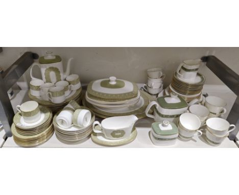 Royal Doulton bone china Sonnet pattern part dinner service, printed grey marks and H5012 pattern no,&nbsp;including vegetabl