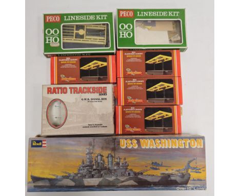 Hornby, Peco, Revell and Plastic Ratio model kits to include 4 X Hornby Railways R514 Platform Canopy, Peco Lineside kit Lk-1