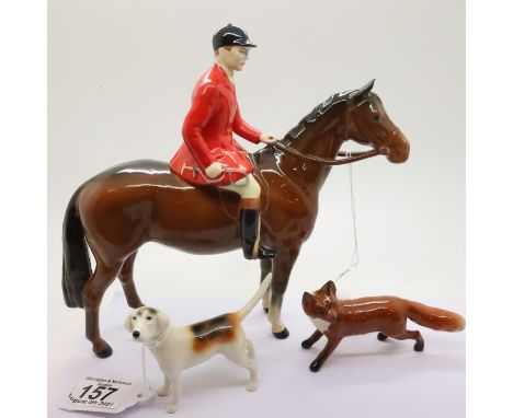 Beswick Huntsman, fox and hound figurine, H: 18 cm. P&amp;P Group 2 (£18+VAT for the first lot and £3+VAT for subsequent lots