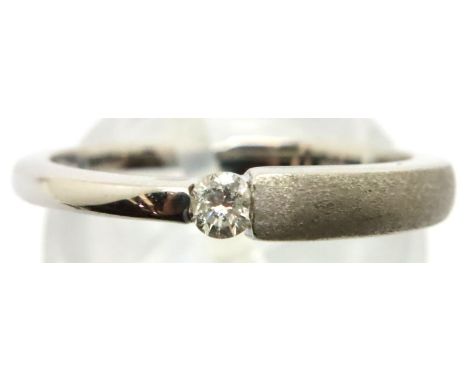 18ct white gold and diamond solitaire ring, size N, weight 3.1g. P&amp;P Group 1 (£14+VAT for the first lot and £1+VAT for su