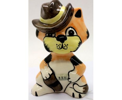 Lorna Bailey cat, The Duke, H: 13 cm, no cracks, chips or visible restoration. P&amp;P Group 2 (£18+VAT for the first lot and