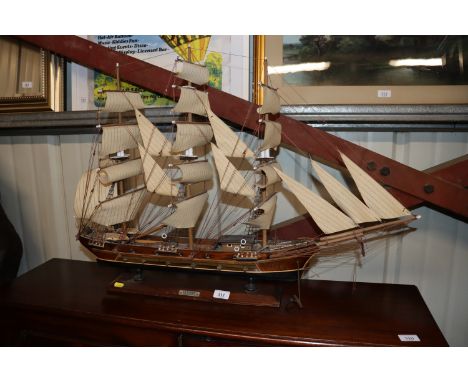 A model of the sailing vessel "Fragata"