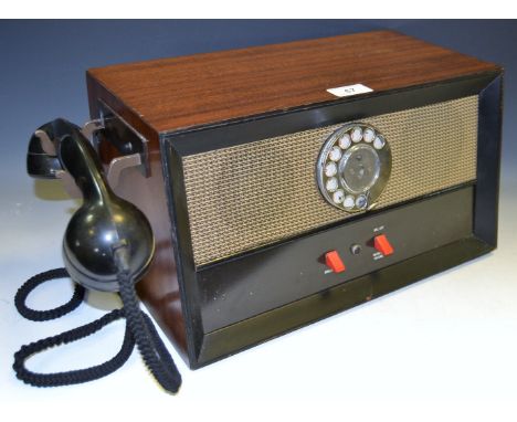 A vintage 1960s Loud Speaker Telephone, No 2A, c61, wooden case