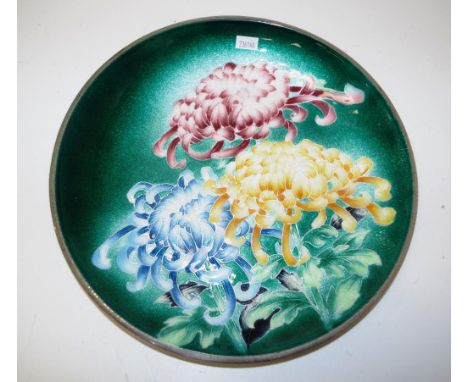 Japanese 'Tutanka' decorated enamel display plate signed enamel blossom decoration on green ground, (diameter 29cm approx).