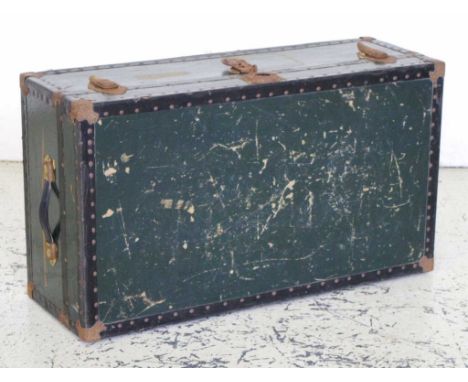 Vintage travel trunk 93cm x 53cm, 32cm high approx