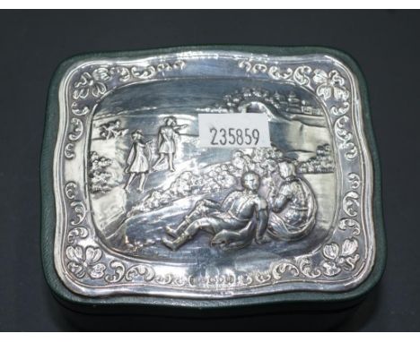 Sterling silver and leather trinket box hallmarked London 1991, maker: Keyford Frames Ltd, with in relief figural decoration