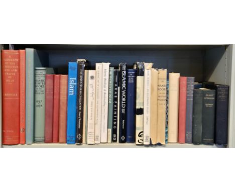 Creswell (K. A. C). A Bibliography of the Architecture, Arts and Crafts of Islam, 2 volumes, 1st edition, Cairo: The American