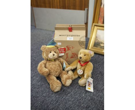 A STEIFF 100 JUBILEE BEAR 'CINNA' WITH TAGS, IN ORIGINAL BOX, AND A GUND MUSICAL BEAR, 'CONFETTI' (2) 