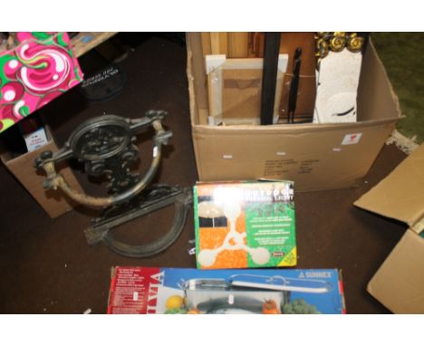 A QUANTITY OF SUNDRIES TO INCLUDE A CAST STICK STAND, BOXED OUTDOOR PARASOL LIGHT, A STAINLESS STEEL FISH POACHER ETC.