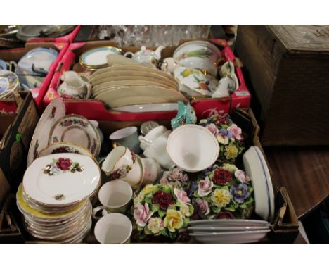 TWO TRAYS OF ASSORTED CHINA AND CERAMICS TO INCLUDE ROYAL DOULTON, ROYAL WORCESTER, AYNSLEY, ETC