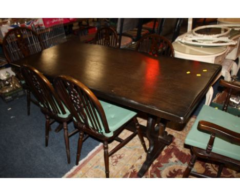 A VINTAGE OAK REFECTORY TABLE TOGETHER WITH A SET OF 6 WHEELBACK CHAIRS W- 170 CM