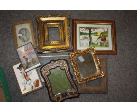 A TRAY OF SMALL VINTAGE PICTURE FRAMES TO INCLUDE AN ART NOUVEAU BRASS AND LEATHER EXAMPLE A/F 