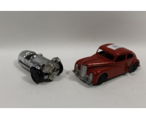 A VINTAGE TIN PLATE WIND UP MET TOY CAR, TOGETHER WITH GAIETY TOY THREE WHEELER EXAMPLE (2)