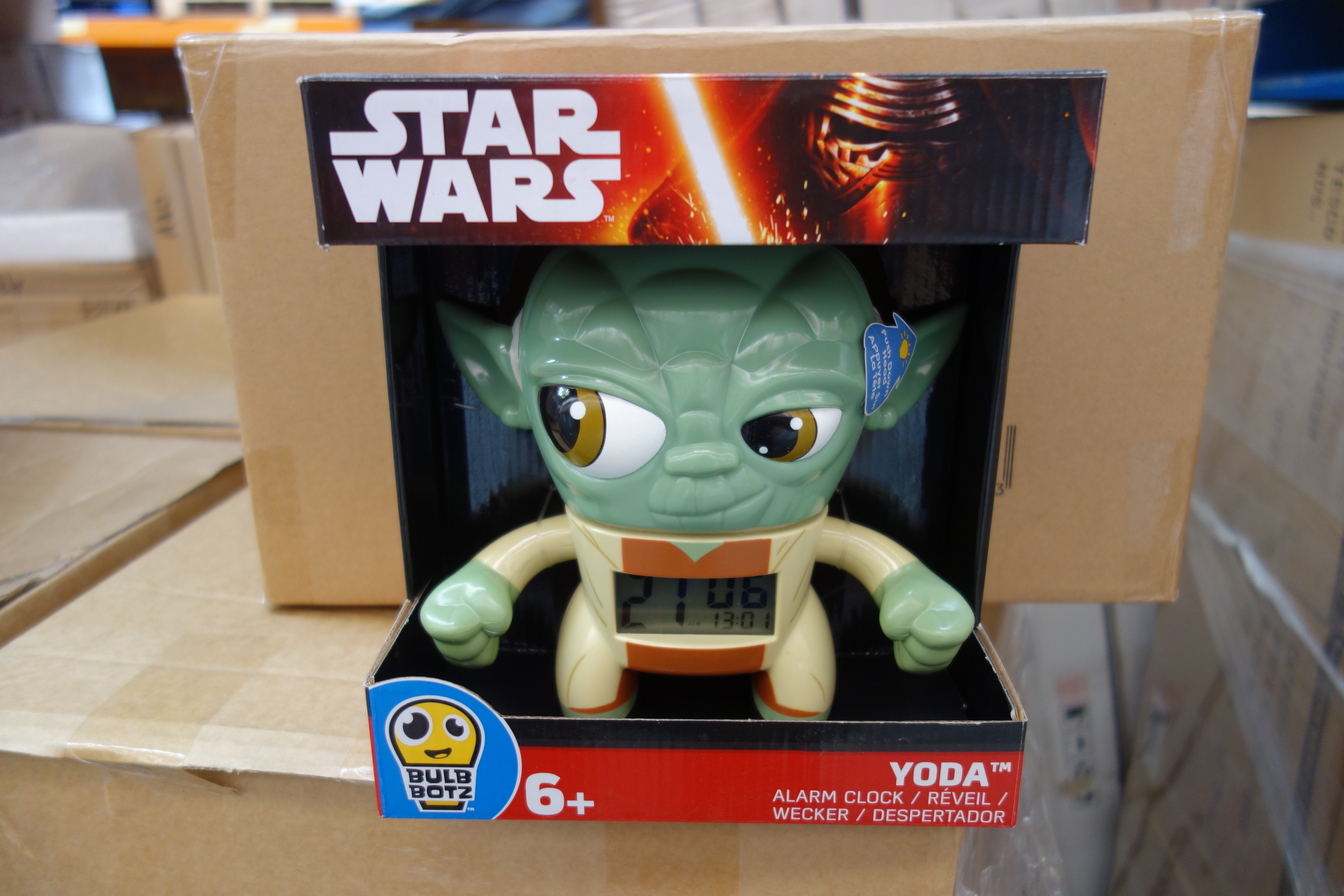 5 x Brand New Star Wars Yoda Alarm Clocks Glow In The Dark.