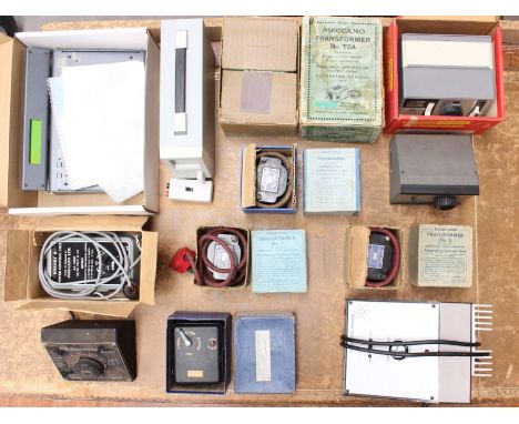 Model Railway: A collection of assorted model railway power controllers to include mostly Hornby, ZTC Controls and others. Un