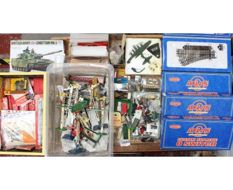 Model Railway: A collection of assorted boxed and unboxed model railway and other items to include: four Atlas O Gauge Switch