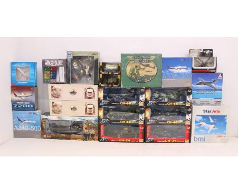 Diecast: A collection of twenty assorted model aircraft diecast vehicles. Appear in complete and generally good condition, ge