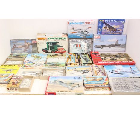 Model Kits: A collection of assorted boxed model kits to include: Revell, Airfix and many others. Appear in unmade, and gener