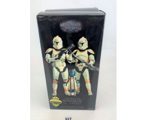 Sideshow Exclusive Star Wars figure - Militaries of Star Wars Boil and Waxer With Numa, 1:6 scale in box