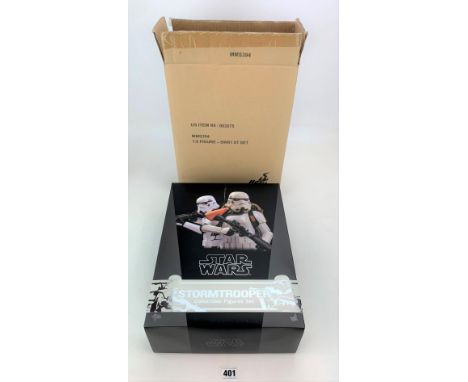 Hot Toys Star Wars figure - Storm Trooper, MMS394 1:6 scale SWR1 ST Set. In original packaging and box