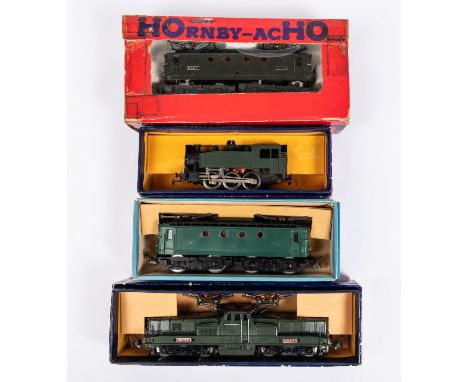 4x French Hornby ACHO HO gauge SNCF locomotives for 2-rail running. A Bo-Bo electric pantograph loco, BB-12061, in dark green