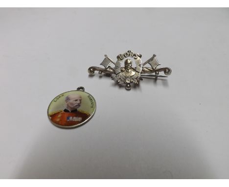Late Victorian hallmarked Silver bar Brooch made to commemorate Frederick Roberts, 1st Earl Roberts, formed as a Cameo portra