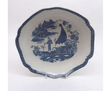 A Salopian (Caughley) hexagonal Dish, decorated in underglaze blue with the "Junket" pattern (rim chips), circa late 18th Cen