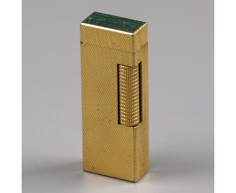 Dunhill gas lighter "Malachite" Model with gold plating United Kingdom, Dunhill, hallmarks: Dunhill - good condition (not tes