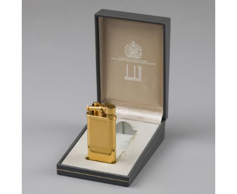 Dunhill "Lift-Arm" gas lighter Model with gold plating United Kingdom, Dunhill, hallmarks: Dunhill - good condition (not test