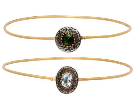 Set of 18K yellow gold bangle bracelets with aquamarine and tourmaline Set with an oval-cut aquamarine of approx. 0.67ct. (6.