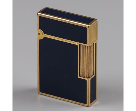 S.T. Dupont gas lighter "Laque-de-Chine" Model with gold gilding &amp; "Laque-de-Chine". France, Paris, S.T. Dupont, hallmark