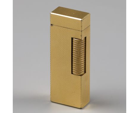 Dunhill gas lighter Model with gold plating United Kingdom, Dunhill, hallmarks: Dunhill - good condition (not tested for func