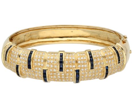 18K yellow gold bangle bracelet set with approx. 2.20 ct. diamond and synthetic sapphire Set with 220 brilliant-cut diamonds 