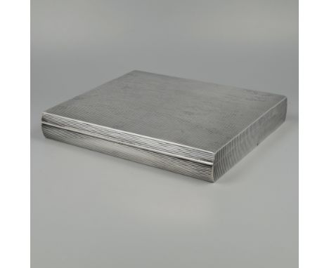 Bridge playing card box, Emil Brenk, Pforzheim ca. 1960, silver. Beautiful ribbed box with wooden interior and 4 compartments