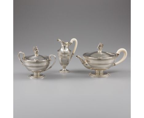 Tea set (3), Wolfers Frères, Brussels ca. 1920, silver. Beautiful teapot with a milk jug and sugar bowl with Empire decoratio