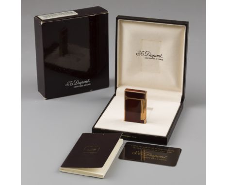 S.T. Dupont gas lighter "Laque-de-Chine" Model enriched with gold plating, "Laque-de Chine" and original box. France, Paris, 
