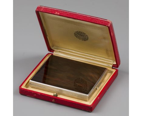 Cigarette case, Johann Franz, Schwäbisch Gmünd ca. 1925, tortoise shell / silver. Very beautiful cigarette case made of torto