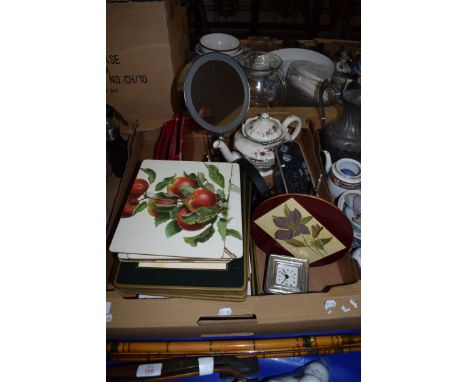 BOX OF MIXED WARES TO INCLUDE ROBERTS RADIO, PLACE MATS, SHAVING MIRROR, WHITE METAL MOUNTED BEDSIDE CLOCK ETC