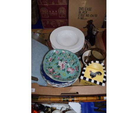 BOX OF MIXED WARES TO INCLUDE QTY OF BOOTHS REAL OLD WILLOW PLATES AND BOWLS, CHINESE CANTON STYLE PLATE, SILVER PLATED SERVI